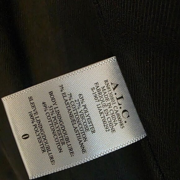 A.L.C. Sedgwick II Double Breasted Black Blazer Gold Buttons Size 0 (Old Money) - Picture 3 of 5